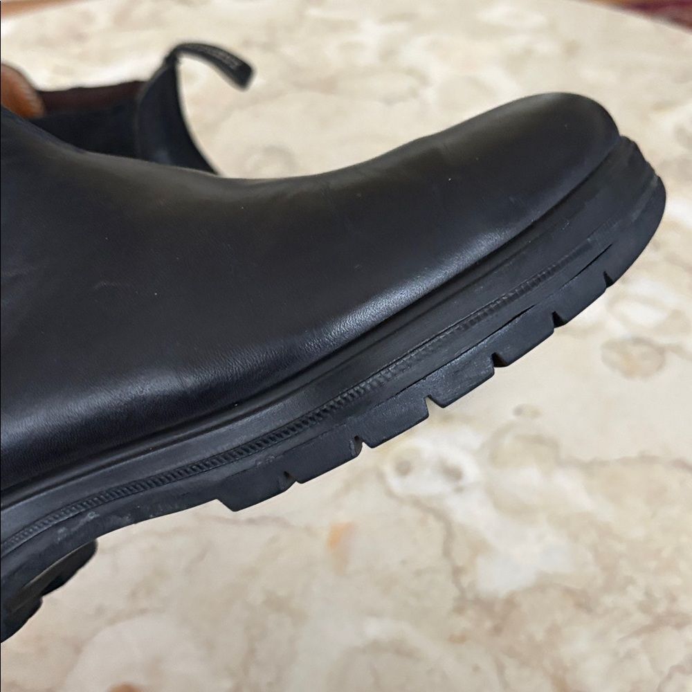 Blundstone Classic 558 Leather Chelsea Boots - Picture 9 of 14